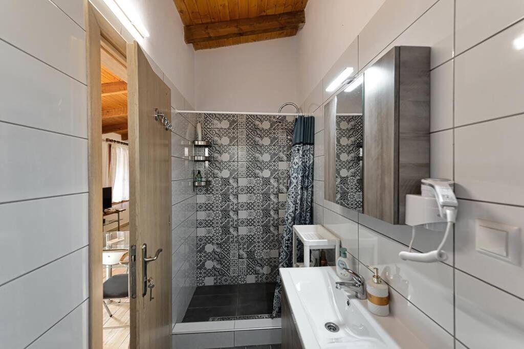 Waterfront Studio Nea Iraklitsa Apartment Exterior photo